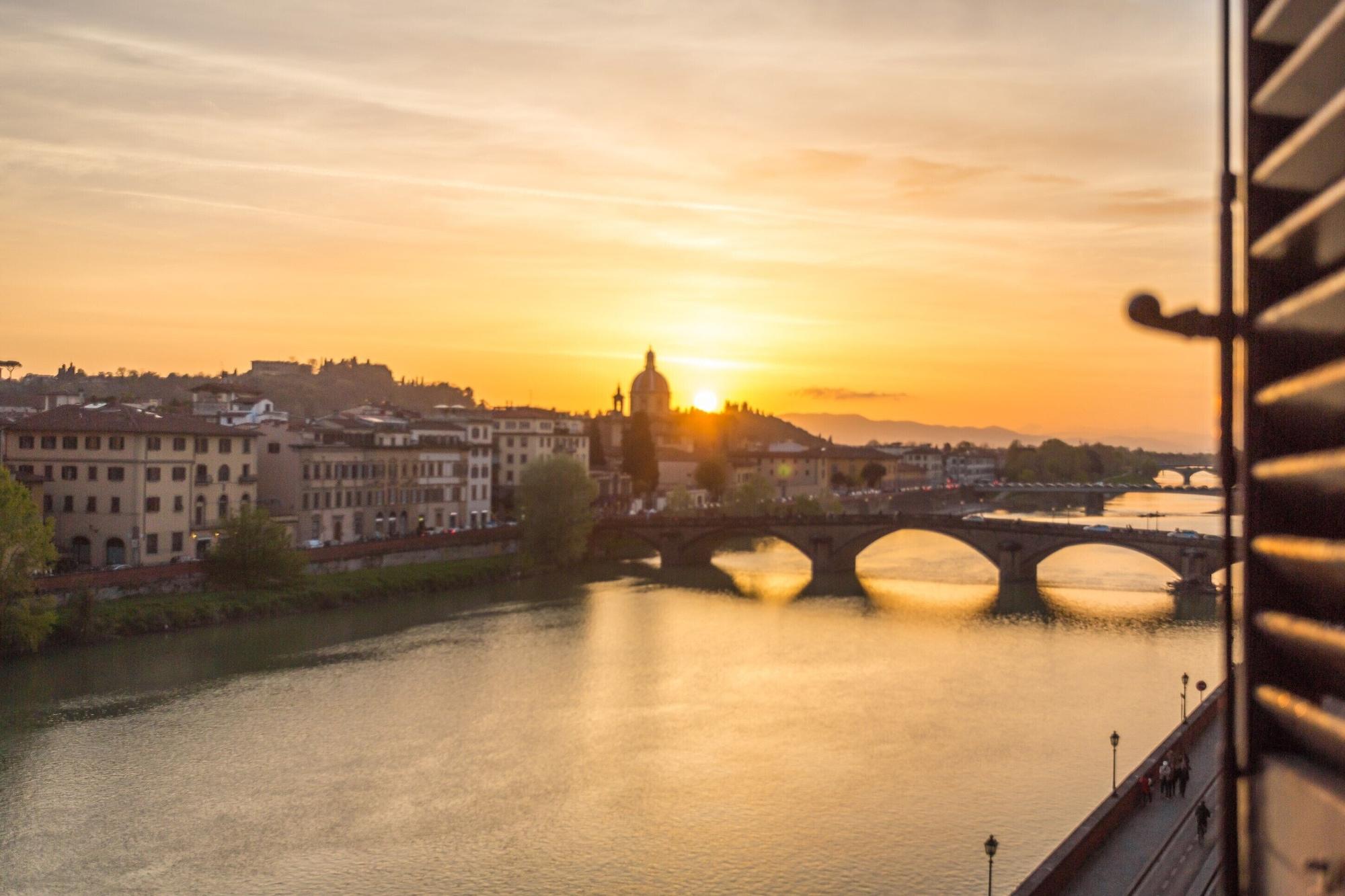 Hotel Bretagna Heritage - Alfieri Collezione Florencja Zewnętrze zdjęcie